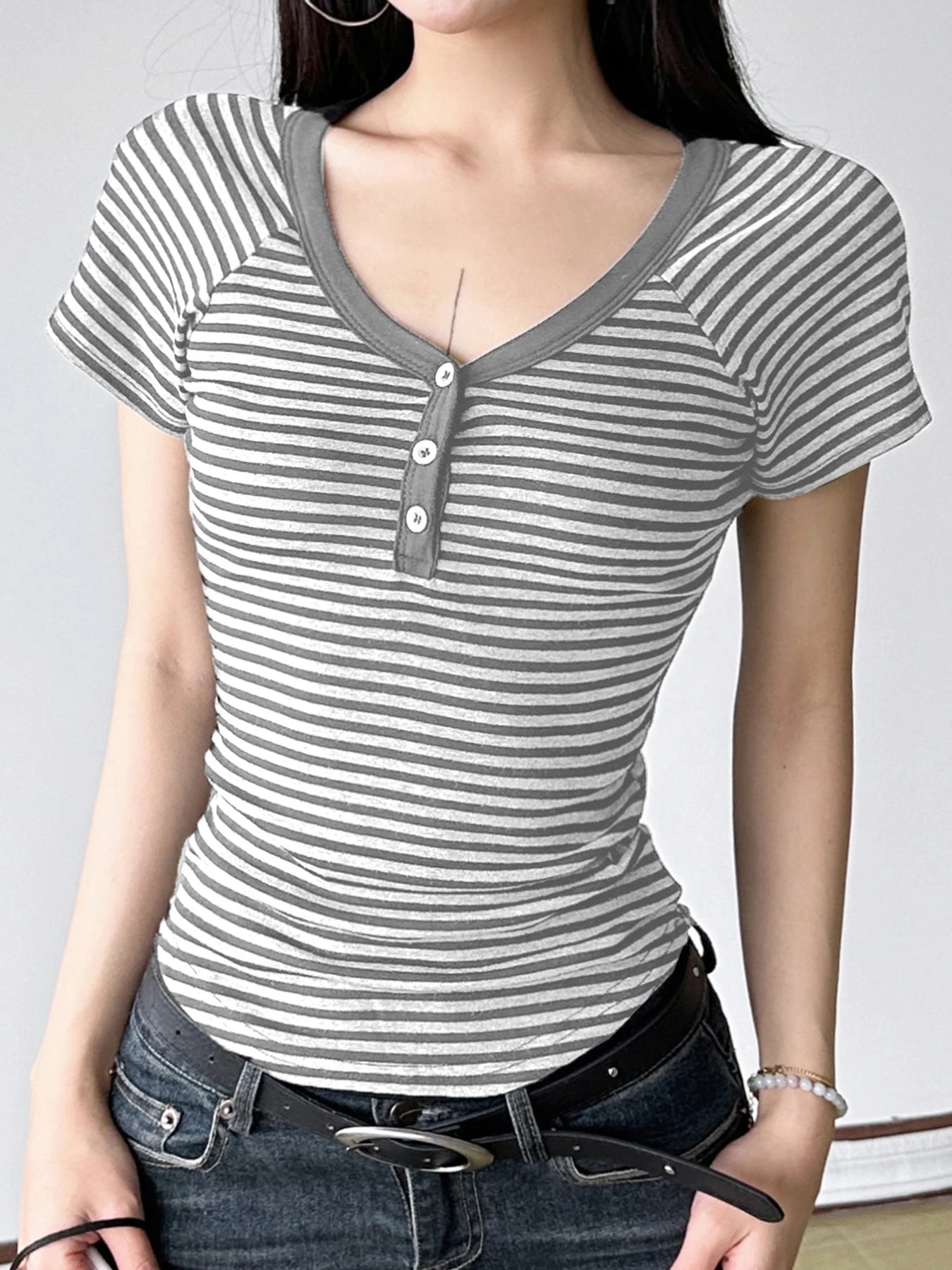 Korean Style Stripe Patchwork Women T-Shirts Short Sleeves Slim Fit Simple Causal Office Lady Clothing